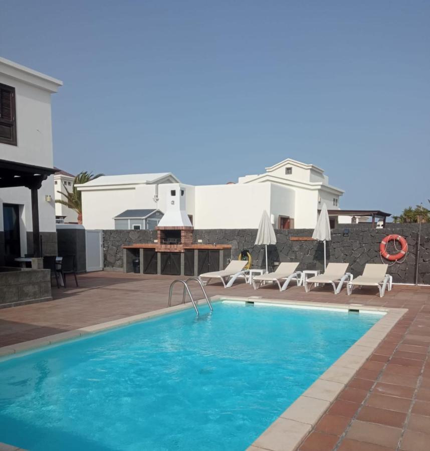 Villa Lola Playa Blanca  Exterior photo